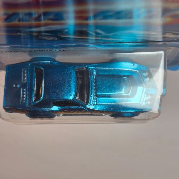 Hot Wheels Ultra Hots 1969 Copo Corvette Die-Cast - Picture 10 of 16